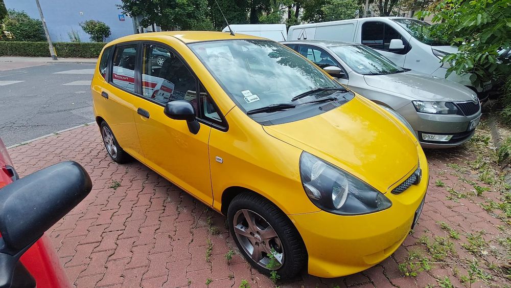 Honda Jazz Honda Jazz 2005 r. 1.2 Benzyna Manual OKAZJA 5 drzwi