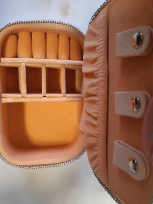 Guarda jóias, marca italiana Ti Sento, estado NOVO