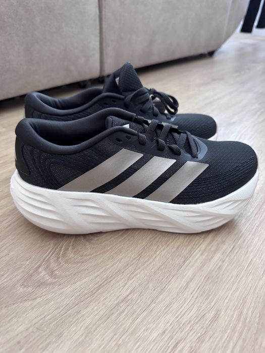 Sapatilhas Adidas Galaxy 8
