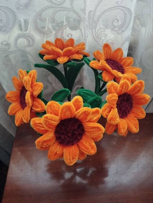 Квіти ручної роботи