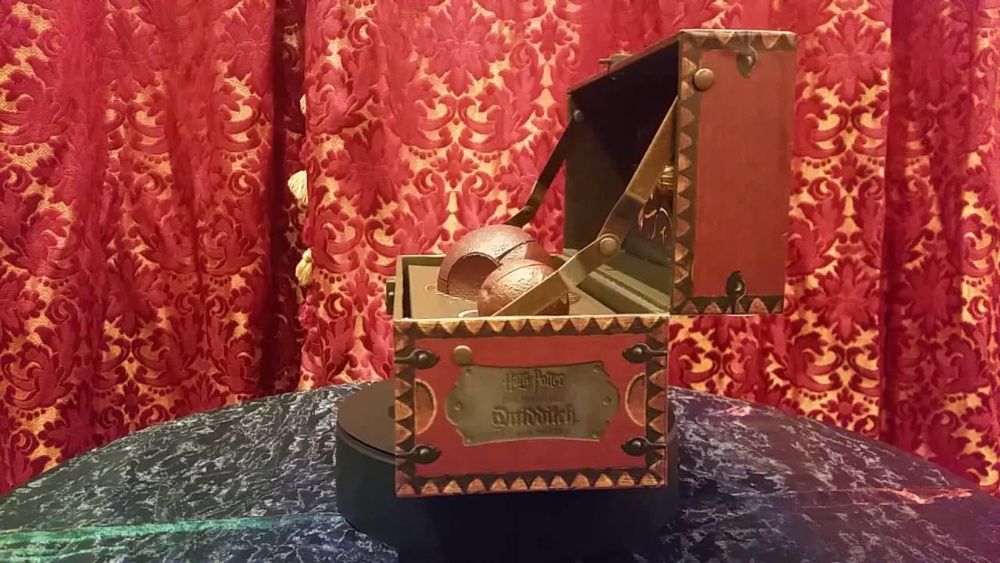 Harry Potter - Trunk Set Quidditch + Poster - BRAND NEW