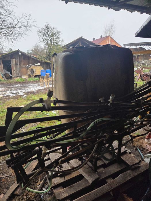 Sprzedam opryskiwacz