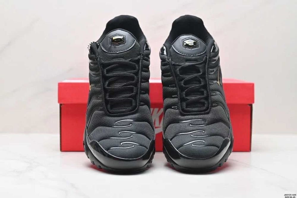 Nike Air Max TN Czarny R.41