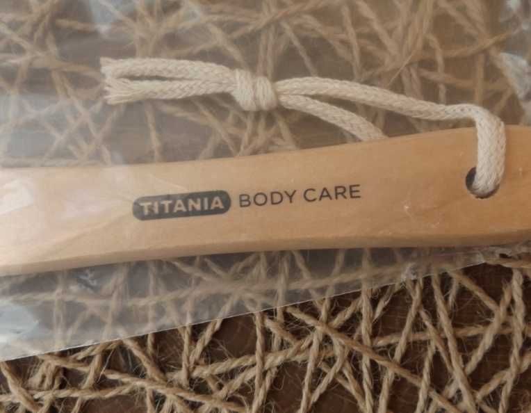 Бамбукова масажна щітка для тіла ВODY CARE із натуральною щетиною.