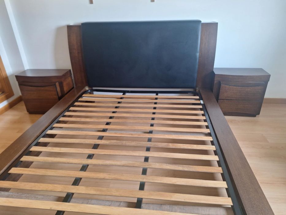 Cama de casal 160 × 200 + 2 mesas de cabeceira + colchão Bultex Elite + estrado