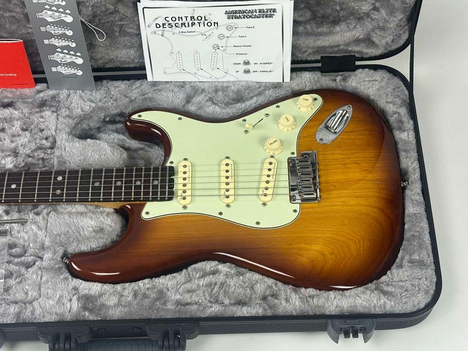 Акція! Fender American Elite Stratocaster Tobacco burst (2015, Ash, mint, 1550$)