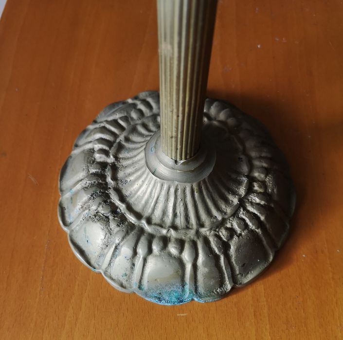 cinzeiro de pé alto antigo de decoração