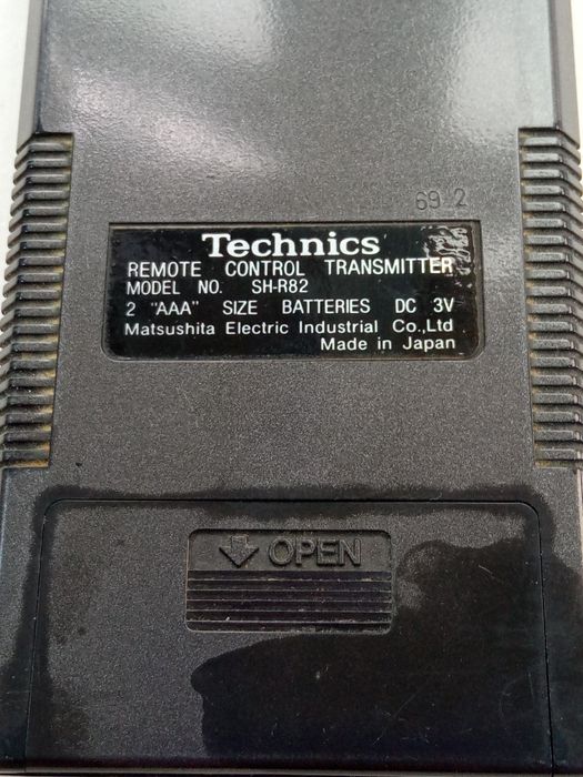 Пульт Technics (model SH-R82)