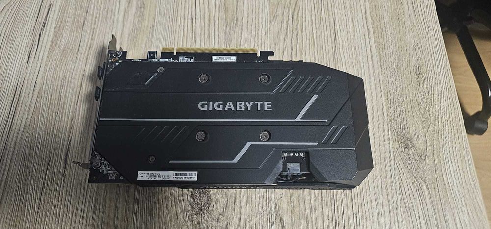 GTX 1660 Super Gigabyte