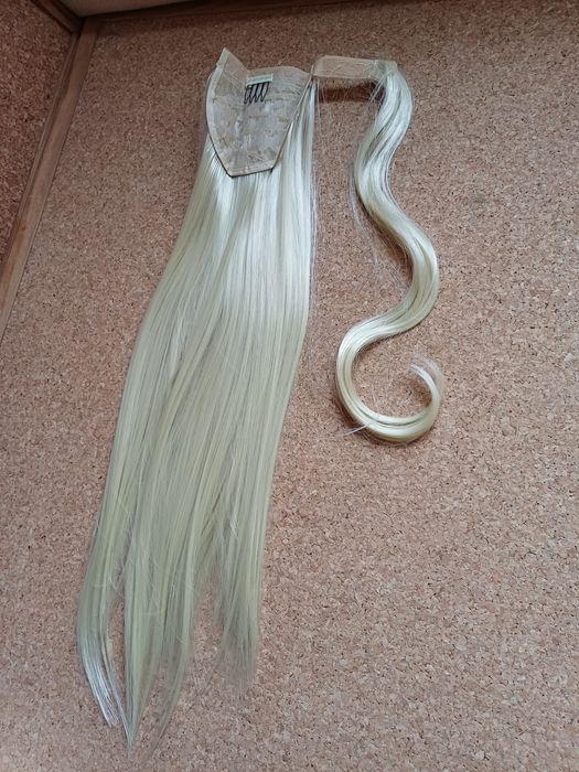 Extensão de cabelo comprido, rabo
de cavalo. Novo.