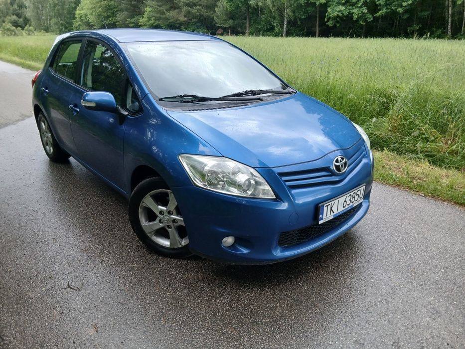 Toyota Auris  1.6