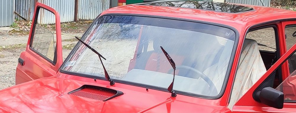 Fiat 127, szyba przednia