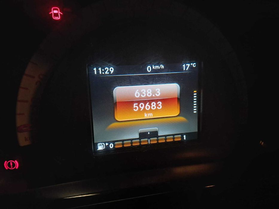 smart Forfour de 90CV de caixa manual na versão Passion irrepreensível