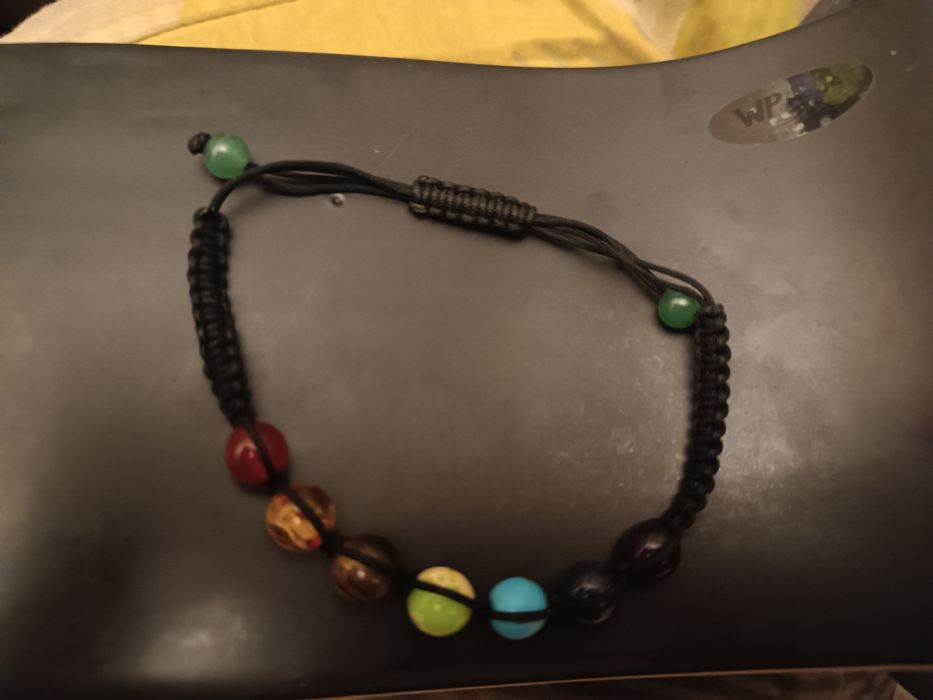 Piękna bransoletka z różnymi oczkami 16cm