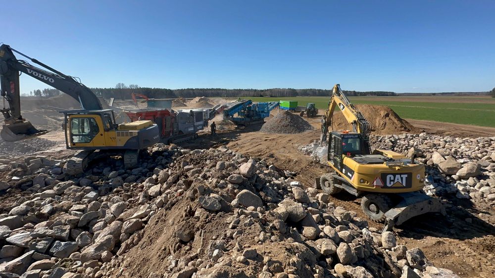 Usługi Brukarskie: Place, Parkingi, Drogi.