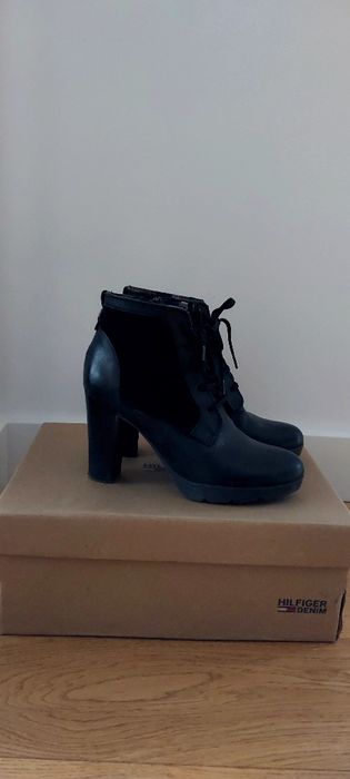 Buty Tommy Hilfinger, rozmiar 37 skóra