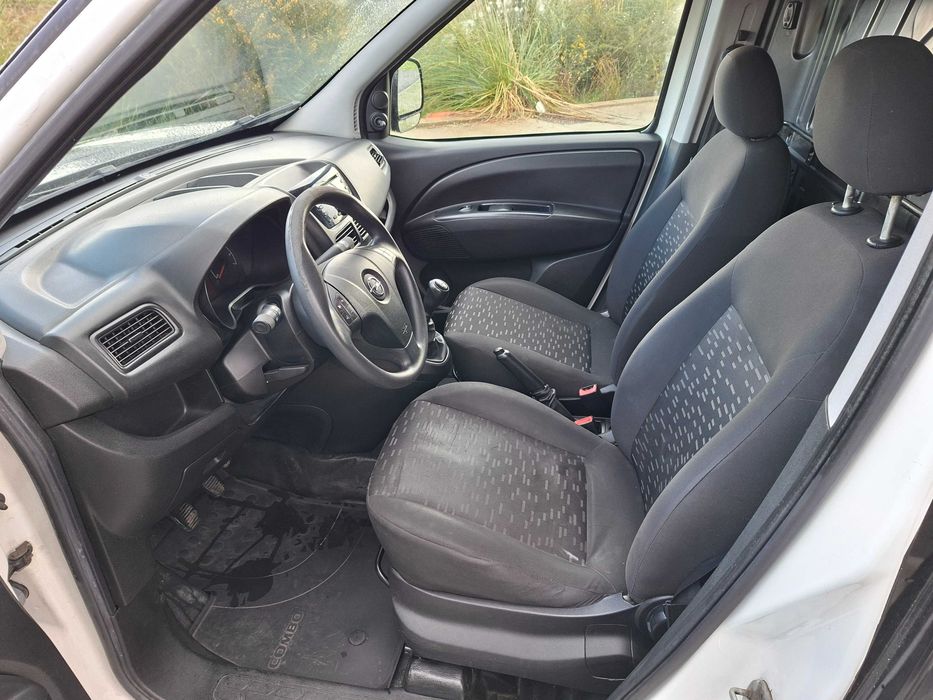 Opel Combo 1.3 Cdti com iva incluido