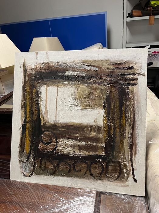 Brown Whiteboard64738968195843120