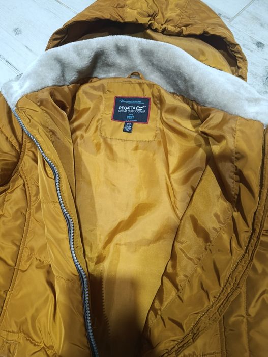 Куртка жіноча демісезонна