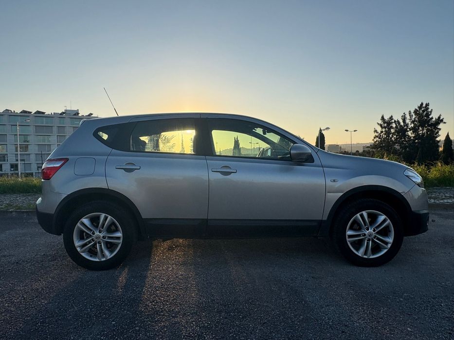 Nissan Qashqai 2.0 Acenta (tracçao 4x4)