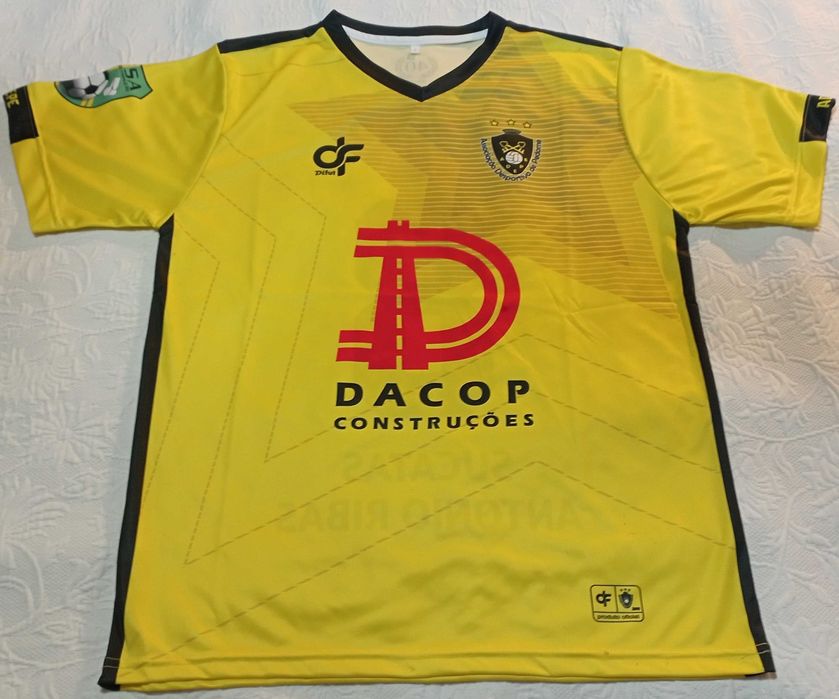 camisola Associaçao Desportiva de Pedome tamanho L