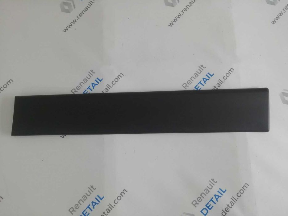 Листва молдинг накладка Renault trafic 2 Трафік Віваро vivaro Nissan