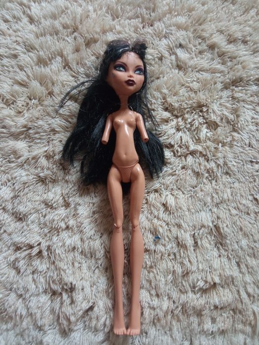 Лялька монстер хай Клео базова