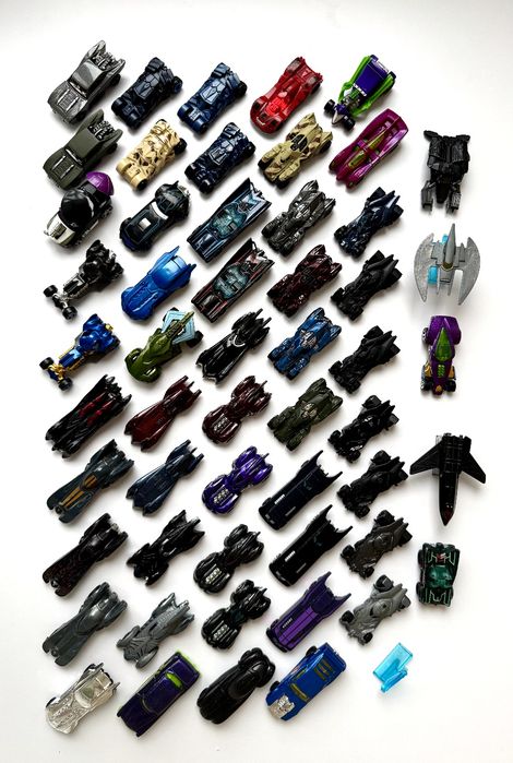 Hot Wheels Batman DC розпродаж