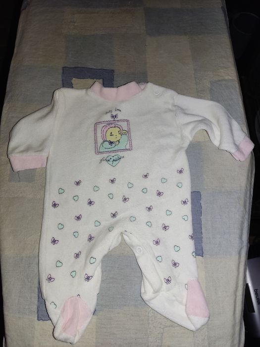 Человечек для новорожденных. В отличном состоянии.
Отправляю олх доста