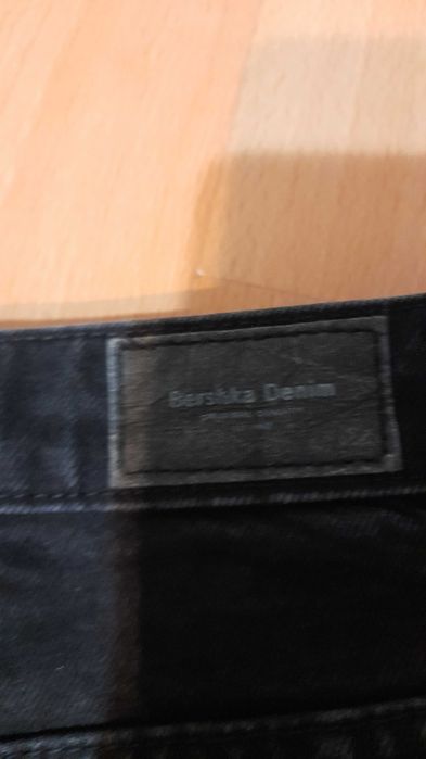 damskie jeansy Bershka 38