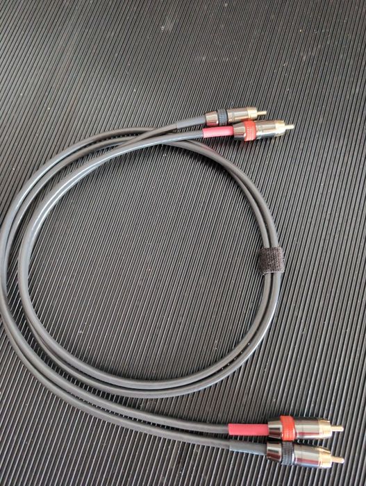 Interconnect RCA Canare L-4E5AT
