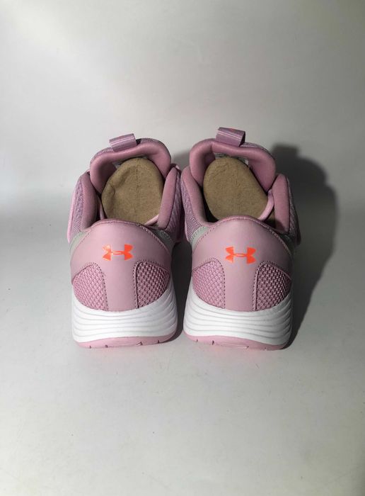 Жіночі і кросівки under armour breathe lace nm2 (3022163-600) оригінал