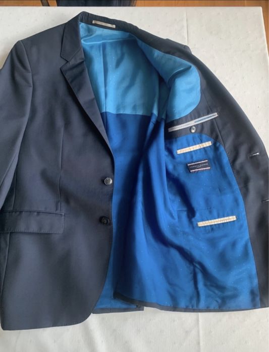 elegancki, granatowy garnitur Tommy Hilfiger rozm 52, idelany na ślub