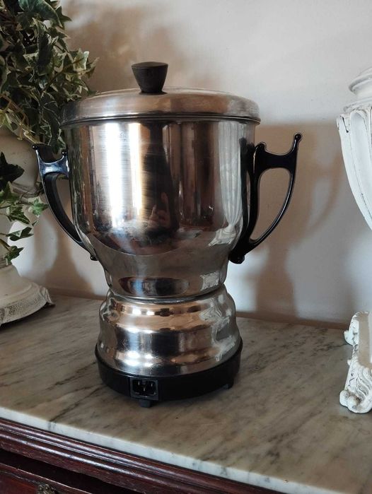 Máquina de Chá Elétrica Cromada