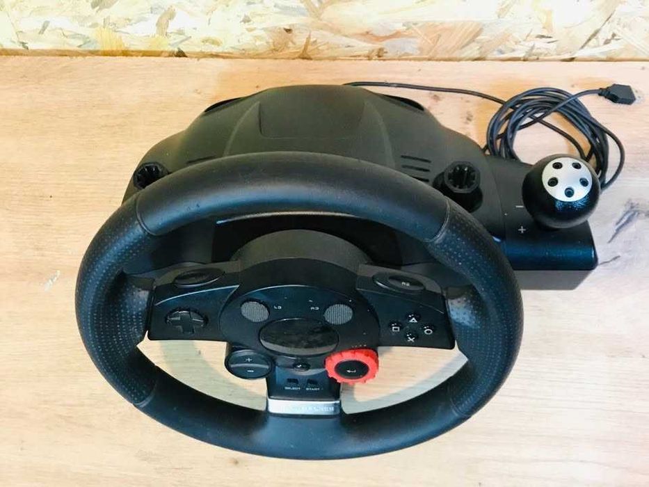 Руль ігровий Logitech
