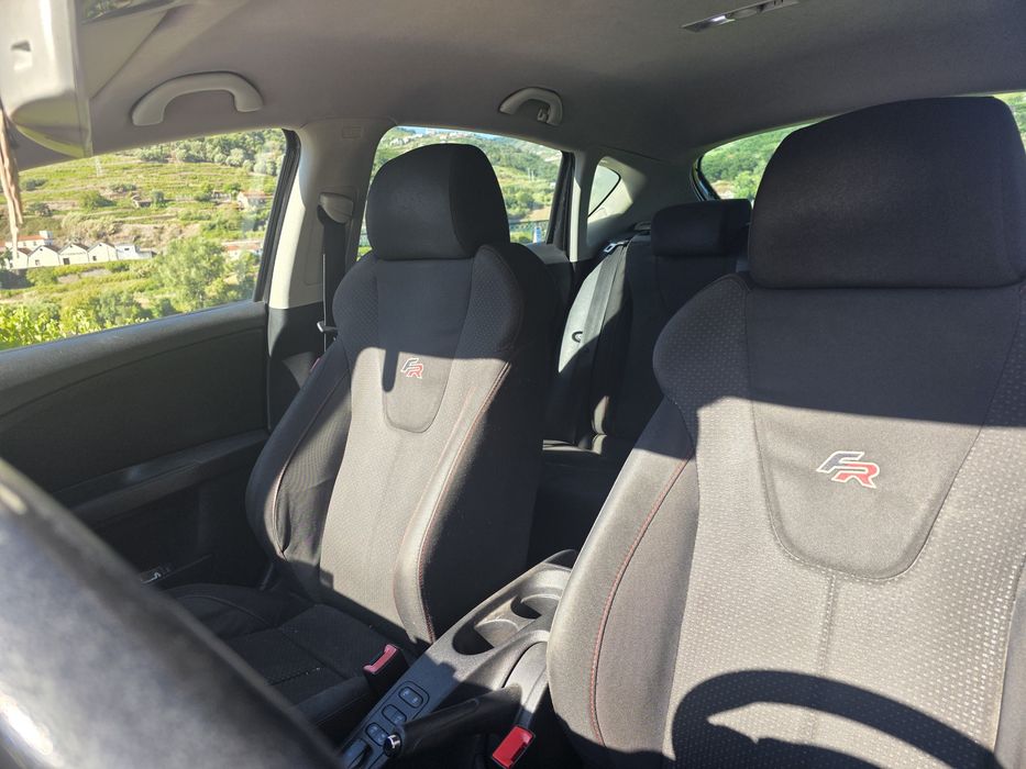 Seat leon FR 170cv — fotografia 4