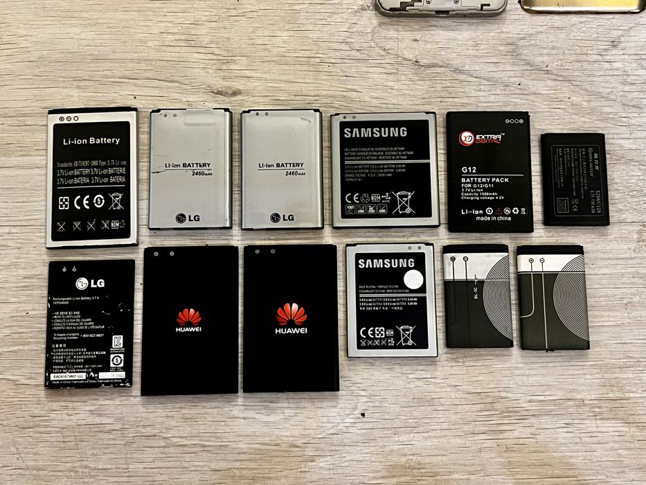 Акумуляторы к разным телефонам Samsung, LG, Huawei, HTC, Nokia