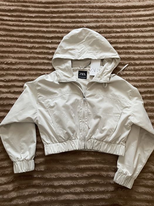Нова куртка-вітровка Zara з капюшоном, оверсайз, з біркою