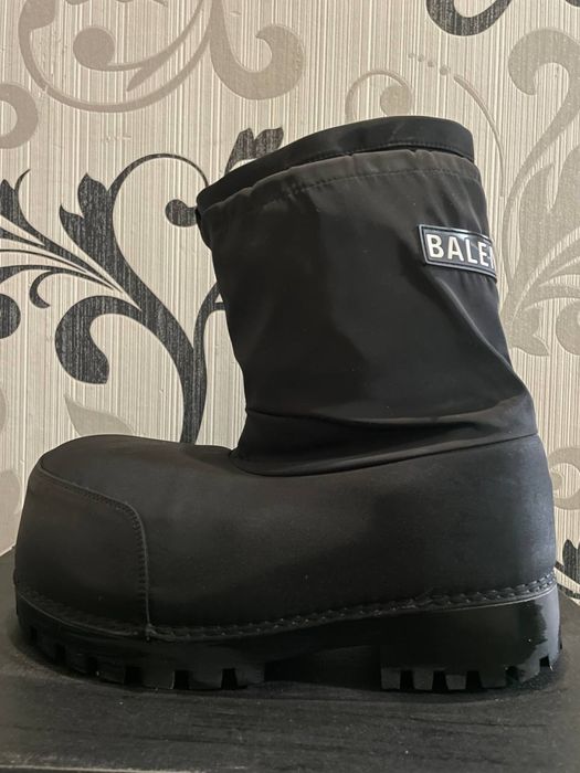 Balenciaga Alaska Boots  43 размер