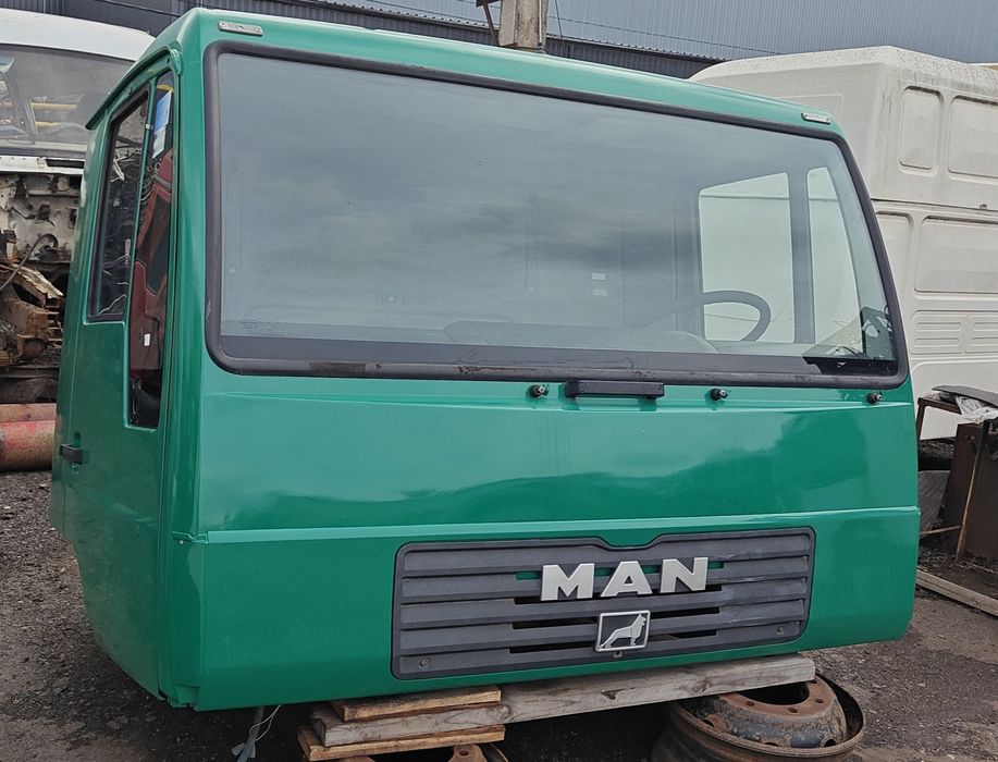 Кабіна в ідеальному стані МАН  MAN Л2000 L2000