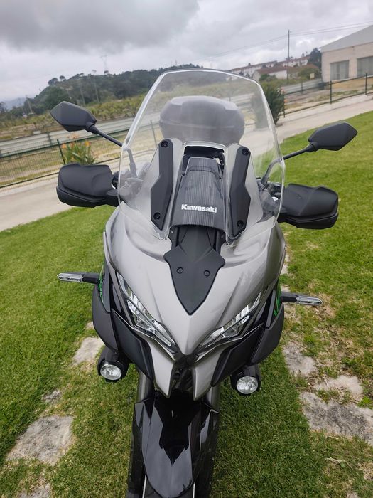 Kawasaki versys 1100 SE