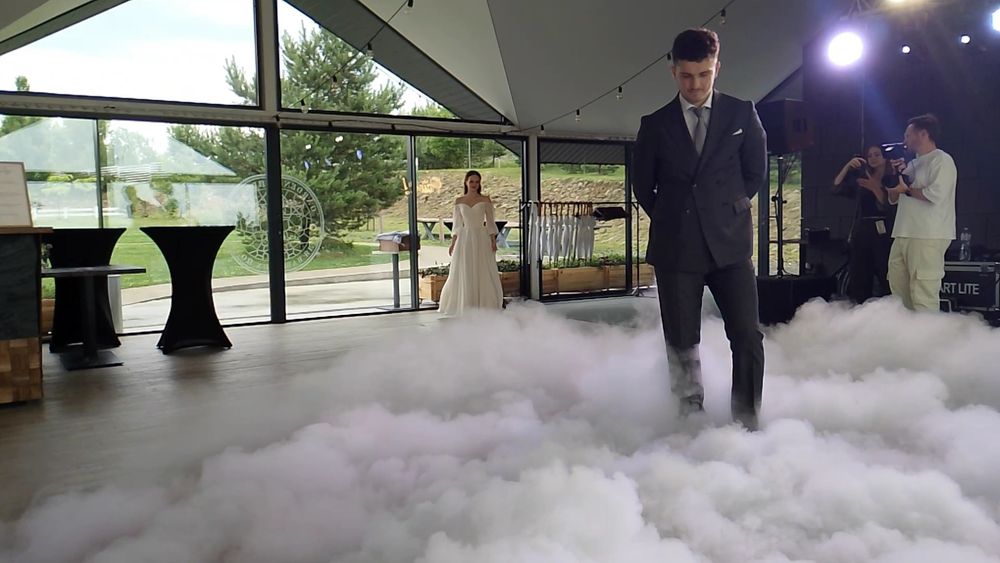 Низький дим,важкий  дим, холодні вогні