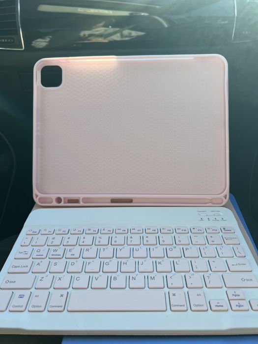 Чохол на ipad 11 pro з клавіатурой