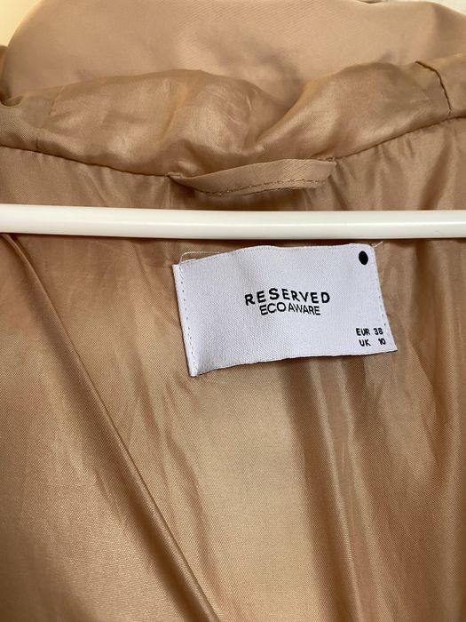 Куртка зимова жіноча бежева розмір М