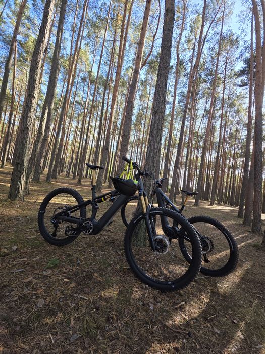 Namiot dachowy Offlander Fold 2 - rowery elektryczne, stacja ładowania, webasto, grill gazowy  - OFFGRID  - WYNAJEM/WYPOŻYCZALNIA