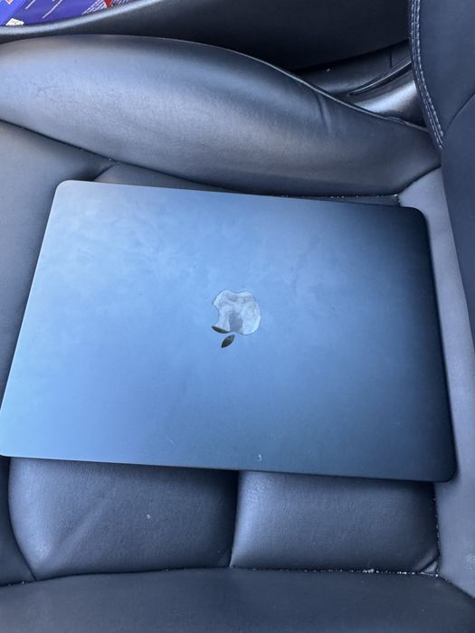 MacBook Air M4 16GB RAM 256GB SSD – Como Novo