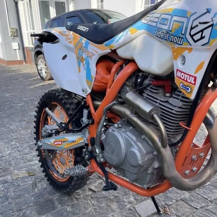 Geon terax 250 на ходу