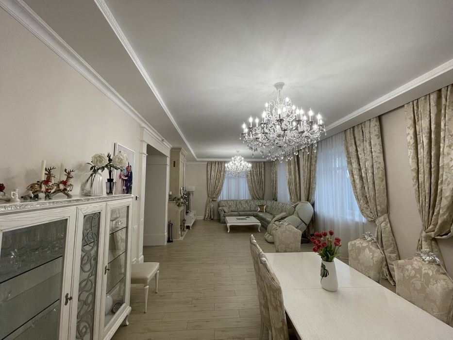 Продаж будинку на Осокорках, метро Славутич, Дарницький район, Київ