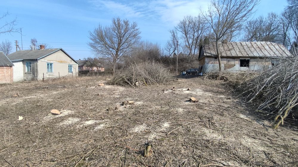 Продаж земельної ділянки біля Ставка с. Воютин 20 сот