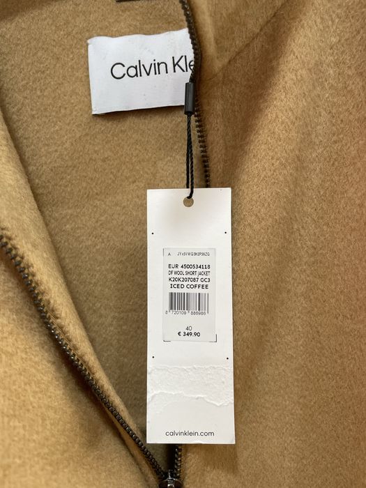 Casaco Calvin Klein de lã camel tamanho 40 novo com etiqueta